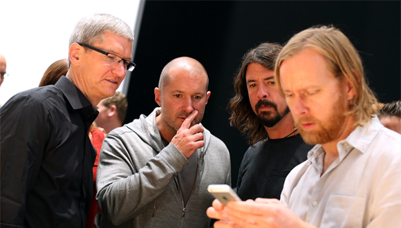 Tim-Cook-Jony-Ive.jpg