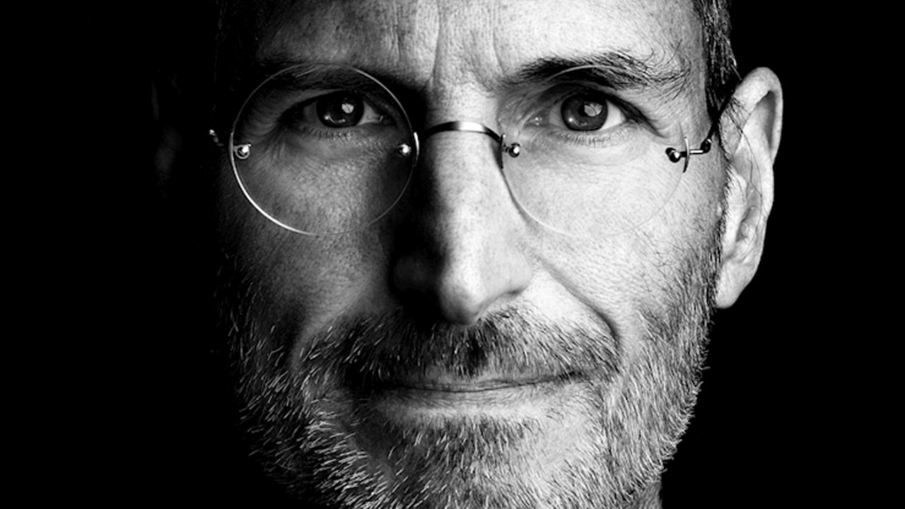 steve-jobs-imzali-is-basvurusu-acik-artirmada-sdn-01.jpg