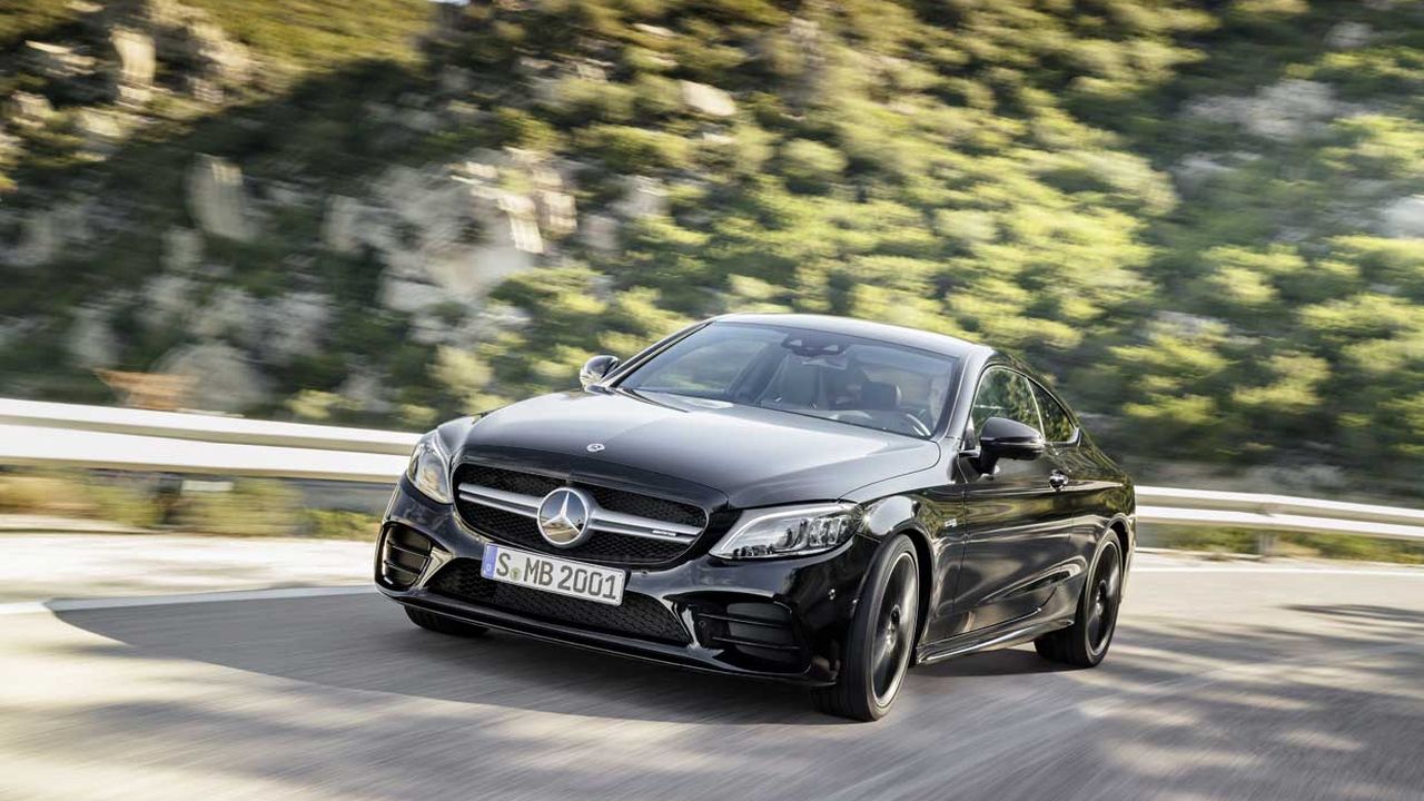 2019-mercedes-amg-c-43-4matic-coupe-ve-cabrio-ozellikleri-sdn-01.jpg